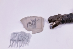 Wandobjekte, Installationsnansicht aus Porzellan, Keramik, Zeichnung, Detail